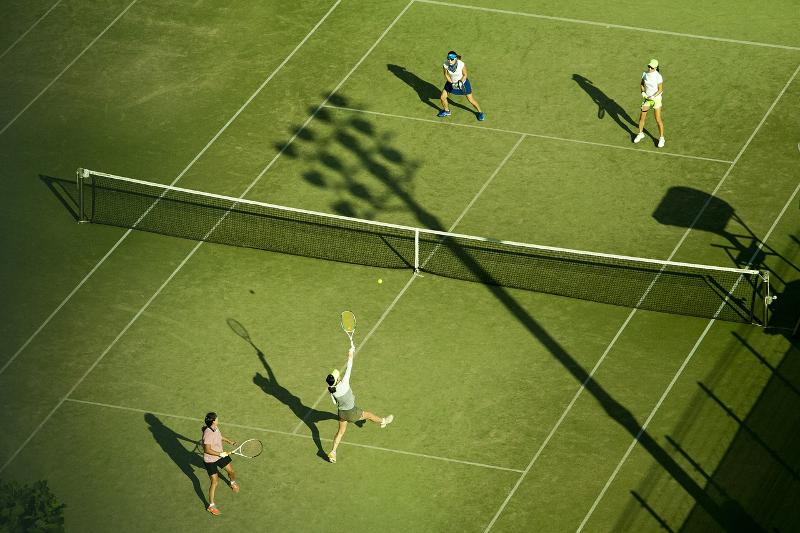 Tennis double seen from above
